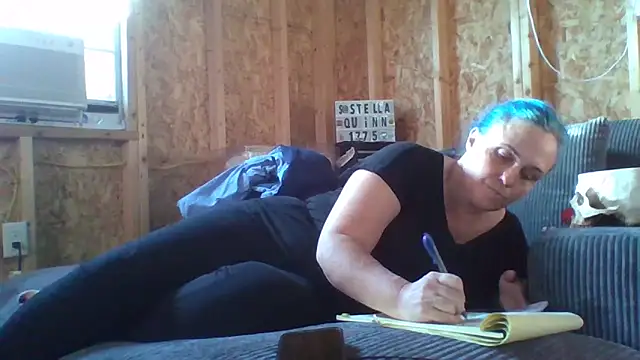 stellaquinn1775 online show from February 16, 10:06 pm