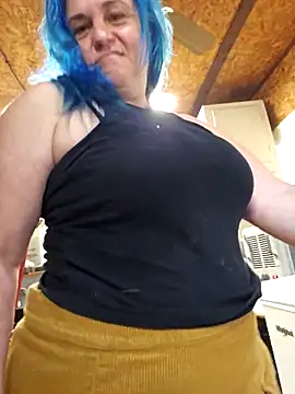 stellaquinn1775 online show from March 10, 2:00 pm