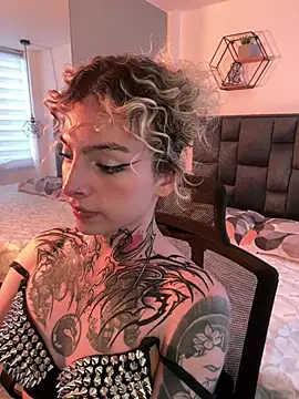 Bonnie vega online show from April 29, 7:53 pm