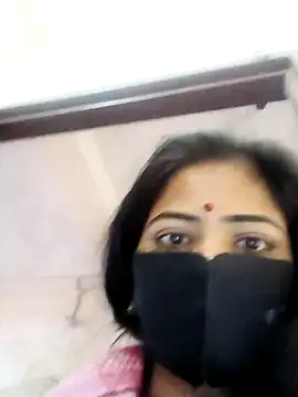 Mamta Chaterjee online show from February 19, 2:07 am