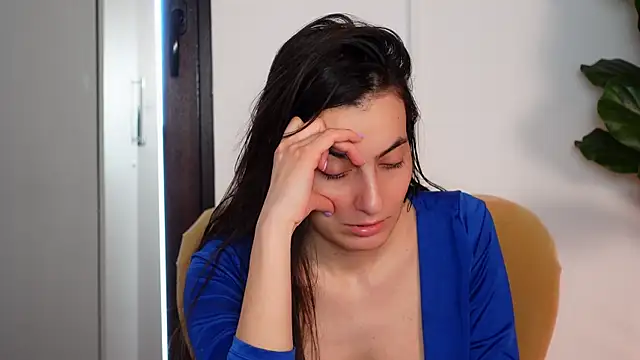 NinaCrystal1 online show from March 17, 7:55 am