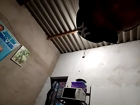 Snapshot of yoryisexi chatting on September 18, 3:30 am yoryisexi online show from September 18, 3:30 am