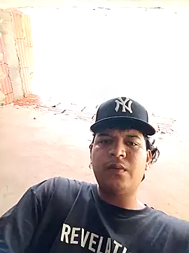 Snapshot of yoryisexi chatting on October 13, 12:16 pm yoryisexi online show from October 13, 12:16 pm