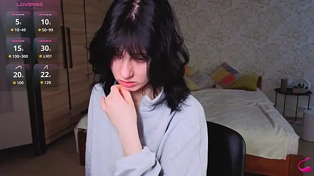 JulisSweet online show from November 16, 7:58 am