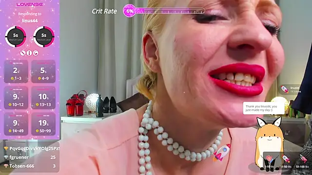 Snapshot of SquirtyAlisa chatting on December 16, 11:22 am SquirtyAlisa online show from December 16, 11:22 am