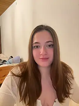 Kamilla Loop online show from January 12, 9:08 pm