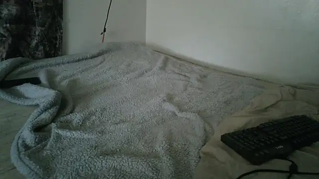 Snapshot of Babyboyy803 chatting on July 10, 7:38 pm Babyboyy803 online show from July 10, 7:38 pm