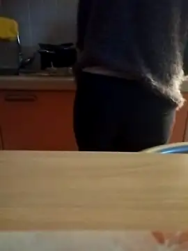 Snapshot of StefySamara chatting on April 12, 6:46 pm StefySamara online show from April 12, 6:46 pm