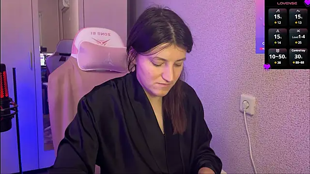 Snapshot of Katrin__kiss chatting on February 20, 7:30 pm Katrin kiss online show from February 20, 7:30 pm