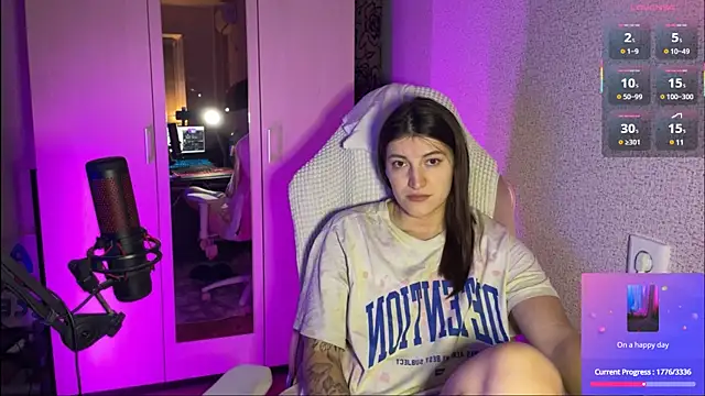 Snapshot of Katrin__kiss chatting on March 22, 5:41 pm Katrin kiss online show from March 22, 5:41 pm