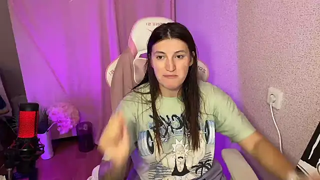 Snapshot of Katrin__kiss chatting on November 5, 6:30 pm Katrin kiss online show from November 5, 6:30 pm