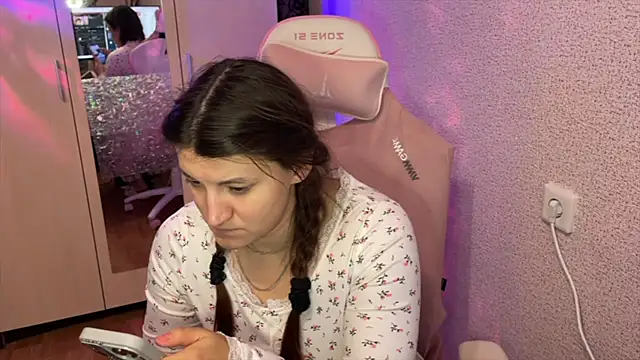 Katrin  kiss online show from February 4, 6:36 pm