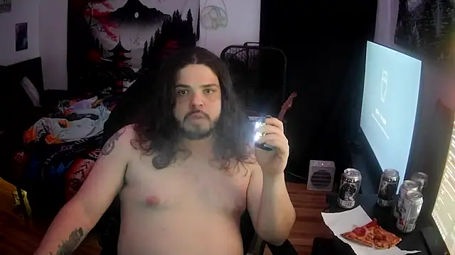 Snapshot of scoobzxx chatting on January 9, 12:13 am scoobzxx online show from January 9, 12:13 am