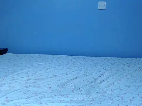 Snapshot of Gweneve chatting on October 26, 2:06 am Gweneve online show from October 26, 2:06 am