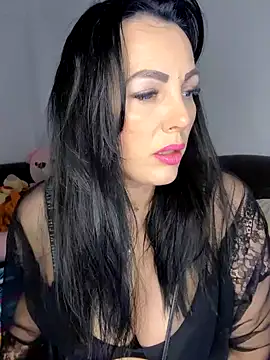 ReiyaRey online show from February 4, 8:59 pm