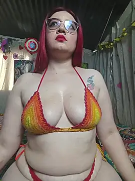 Snapshot of NinaGauther chatting on October 2, 4:47 pm NinaGauther online show from October 2, 4:47 pm