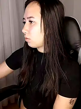 Japabaixinha online show from February 21, 3:01 am