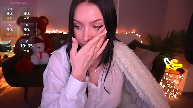 MilaSecrett online show from February 2, 3:00 pm