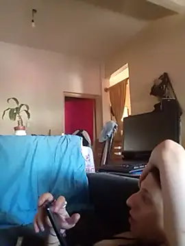 Snapshot of gala2 chatting on January 14, 1:06 pm gala2 online show from January 14, 1:06 pm