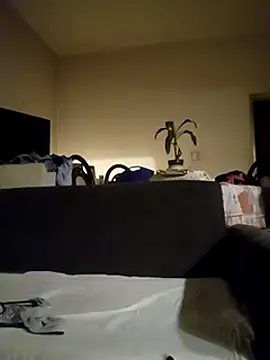 Snapshot of gala2 chatting on January 27, 2:42 am gala2 online show from January 27, 2:42 am