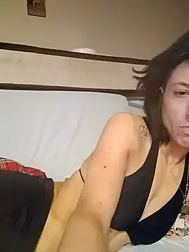 Snapshot of gala2 chatting on February 22, 10:40 am gala2 online show from February 22, 10:40 am