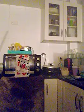 Snapshot of gala2 chatting on March 3, 3:30 am gala2 online show from March 3, 3:30 am