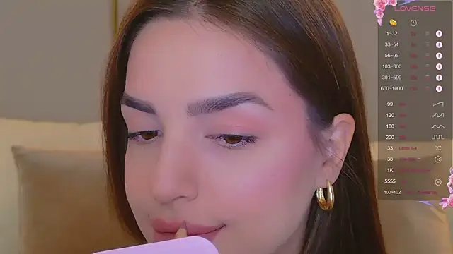 BellaHalles online show from November 21, 6:34 am