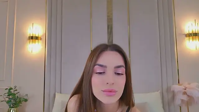 BellaHalles online show from June 3, 6:27 am