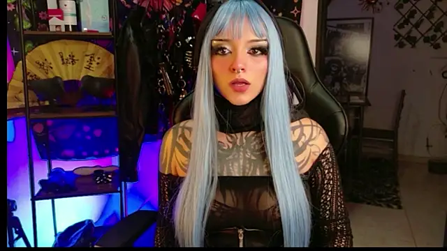 Snapshot of Agatha_BDSM chatting on May 11, 8:39 pm Agatha BDSM online show from May 11, 8:39 pm