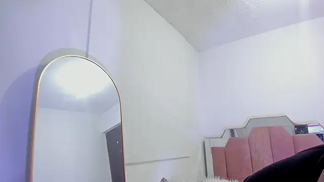 LoveQueen2 online show from February 9, 11:47 am