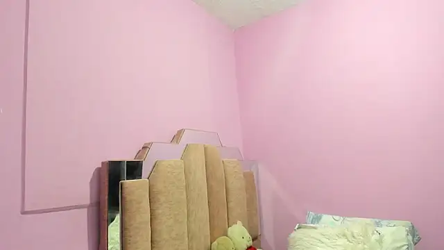 LoveQueen2 online show from September 9, 11:43 am