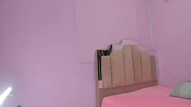 LoveQueen2 online show from October 3, 12:02 pm