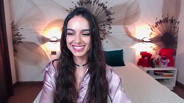 Snapshot of KatherineBisou chatting on September 23, 6:33 pm KatherineBisou online show from September 23, 6:33 pm