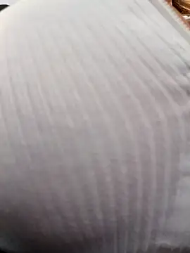 Snapshot of Afroditecash chatting on September 24, 6:33 pm Afroditecash online show from September 24, 6:33 pm