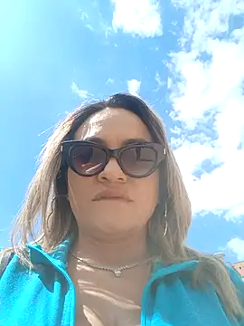 Snapshot of Afroditecash chatting on November 22, 6:07 pm Afroditecash online show from November 22, 6:07 pm