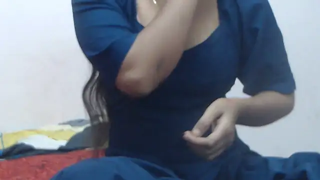 wildbabes online show from December 30, 12:11 am