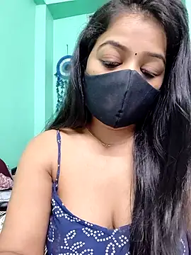 Snapshot of Monalisa_Singh chatting on May 5, 5:21 pm Monalisa Singh online show from May 5, 5:21 pm