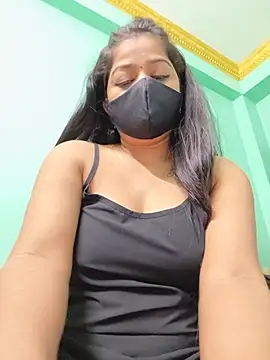 Snapshot of Monalisa_Singh chatting on June 2, 7:05 pm Monalisa Singh online show from June 2, 7:05 pm