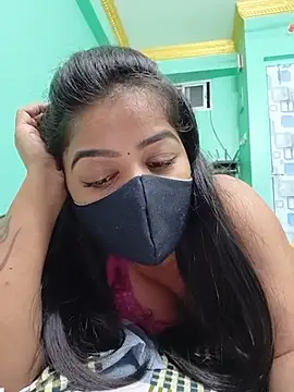 Snapshot of Monalisa_Singh chatting on June 19, 6:23 pm Monalisa Singh online show from June 19, 6:23 pm
