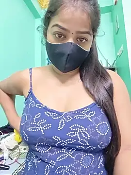 Snapshot of Monalisa_Singh chatting on July 6, 5:37 pm Monalisa Singh online show from July 6, 5:37 pm
