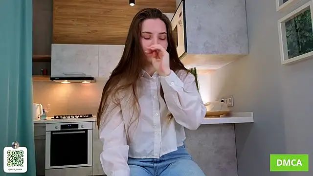 Snapshot of DonnaBurkee chatting on October 23, 4:45 am DonnaBurkee online show from October 23, 4:45 am