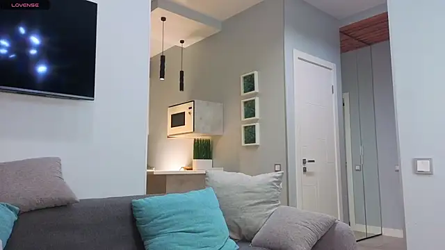 Snapshot of DonnaBurkee chatting on November 5, 4:12 am DonnaBurkee online show from November 5, 4:12 am