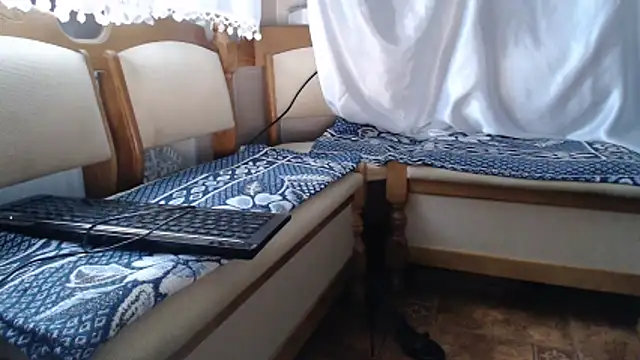 Snapshot of Burberrry_ chatting on June 6, 5:17 pm Burberrry online show from June 6, 5:17 pm