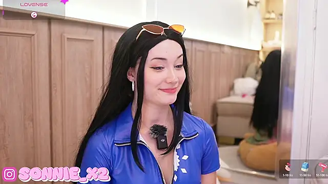 Sonnie  online show from January 14, 2:53 pm