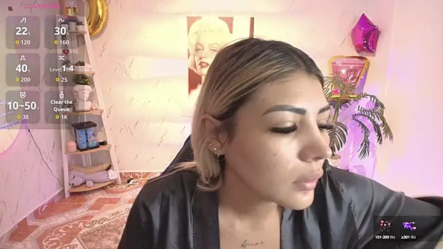 Snapshot of SALOOMEE__ chatting on September 25, 10:08 am SALOOMEE online show from September 25, 10:08 am