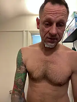 Yourhotboy 42 online show from May 3, 12:55 pm