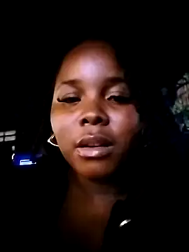 Nomhle113 online show from December 1, 8:25 pm