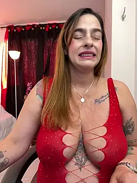 Snapshot of Alessandra_Schmoll chatting on February 5, 1:49 pm Alessandra Schmoll online show from February 5, 1:49 pm