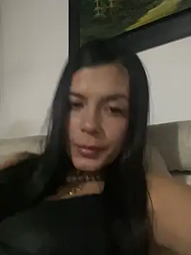 Snapshot of c_nasha_ chatting on June 22, 4:20 am c nasha online show from June 22, 4:20 am