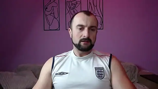 brindlefly6969 online show from December 11, 2:11 pm